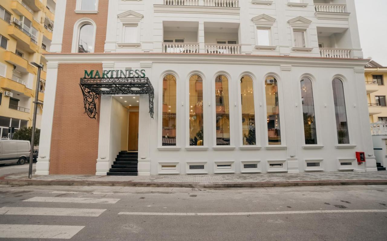 Martiness Hotel Дуррес Екстер'єр фото