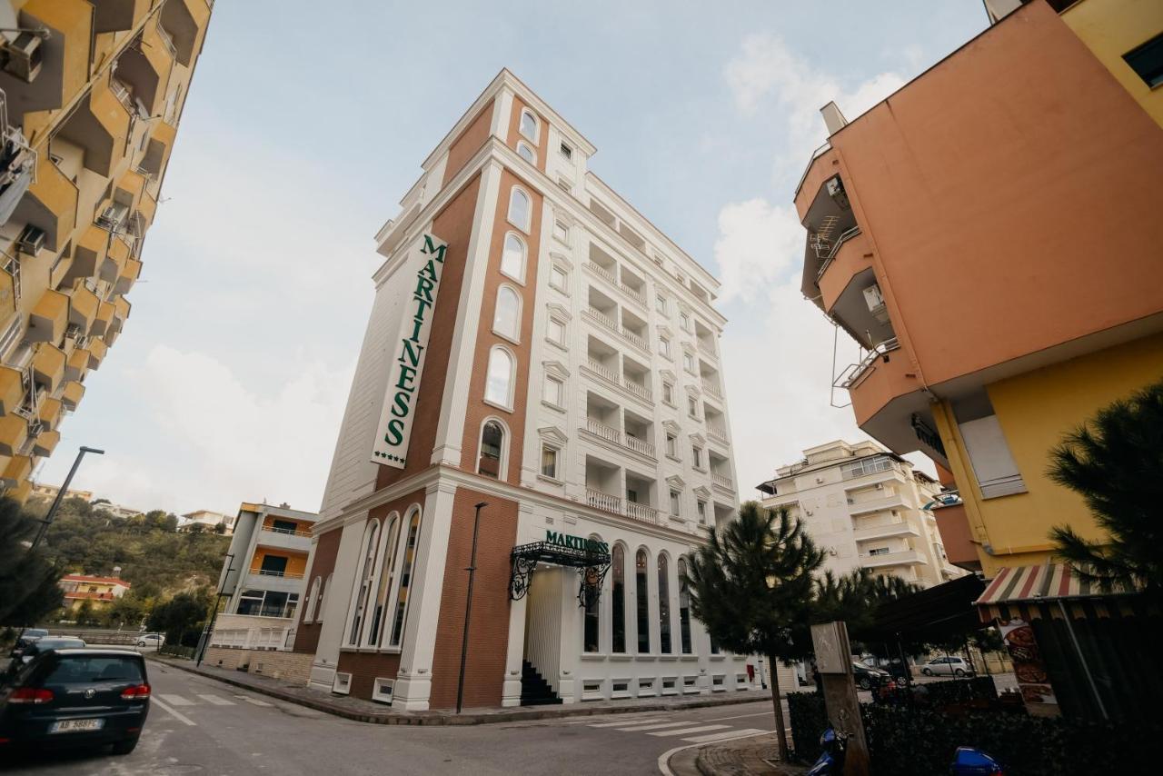 Martiness Hotel Дуррес Екстер'єр фото